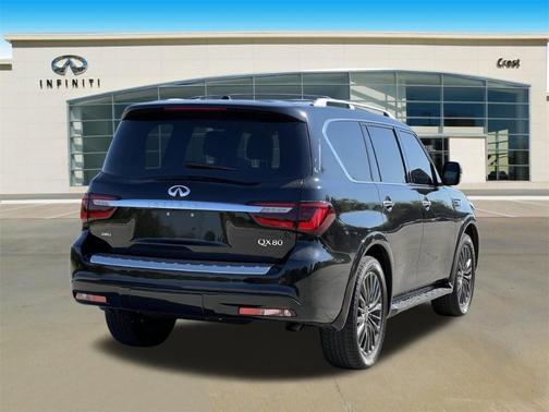 2024 INFINITI QX80 SENSORY