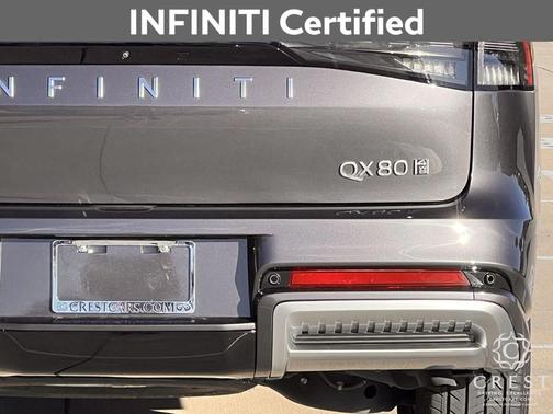 2025 INFINITI QX80 PURE