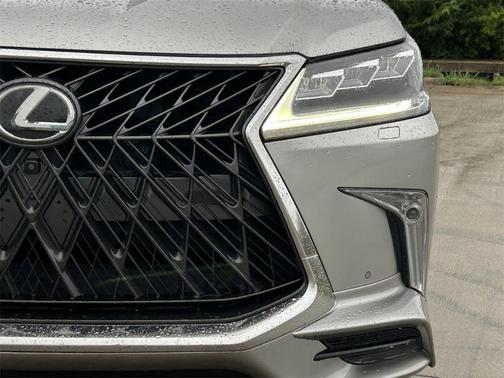 2020 Lexus LX 570 Three-Row