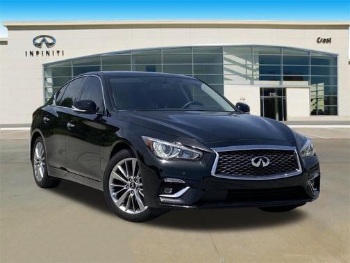 2022 INFINITI Q50 LUXE