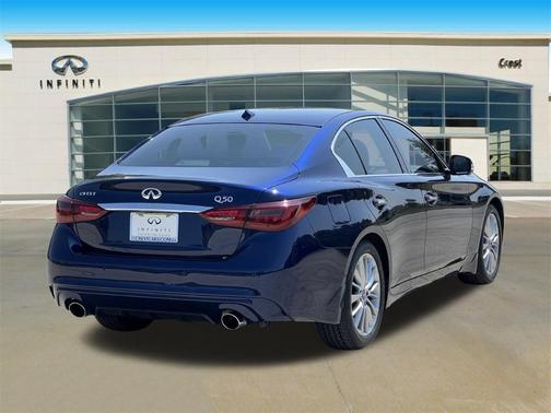 2024 INFINITI Q50 LUXE