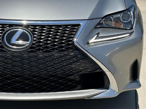 2017 Lexus RC 200t Base