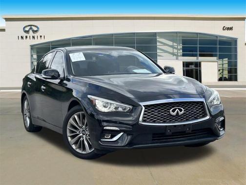 2023 INFINITI Q50 LUXE