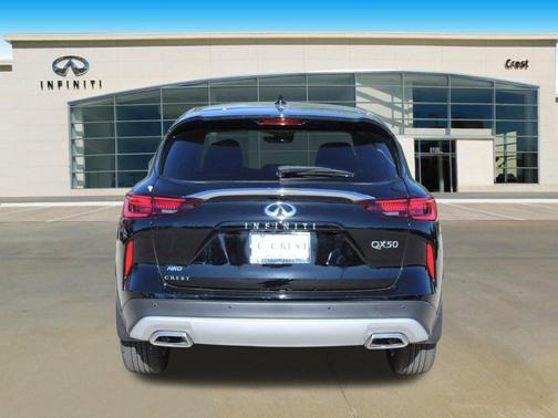 2025 INFINITI QX50 Pure