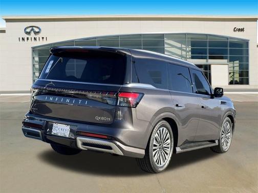 2025 INFINITI QX80 Luxe