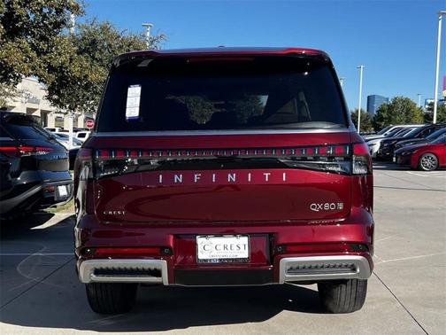 2025 INFINITI QX80 Luxe