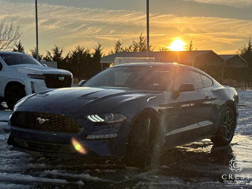 2022 Ford Mustang EcoBoost Premium