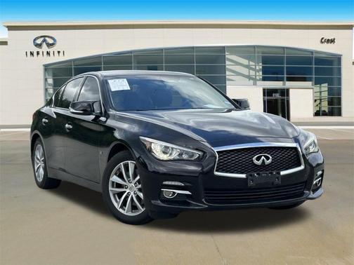 2015 INFINITI Q50 Premium
