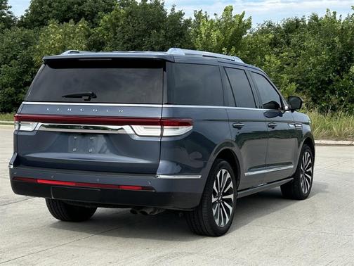 2022 Lincoln Navigator Reserve
