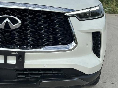 2022 INFINITI QX60 Luxe