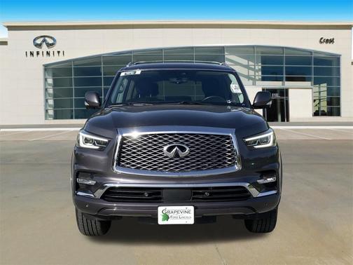 2022 INFINITI QX80 Luxe