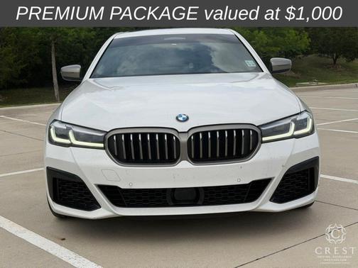 Alpine White 2022 BMW M550 i xDrive