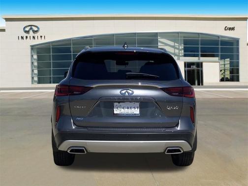 2025 INFINITI QX50 Luxe
