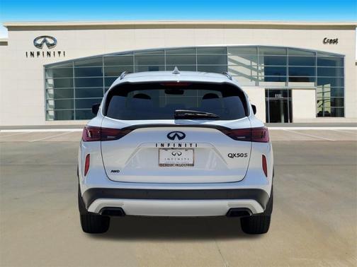 2023 INFINITI QX50 SPORT