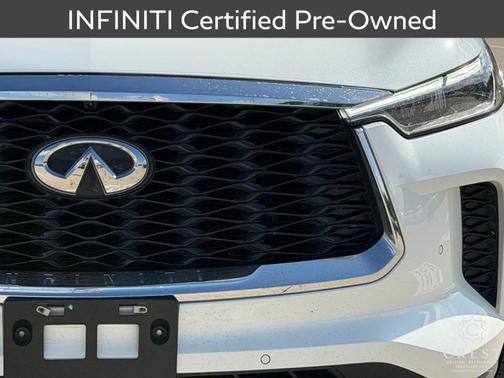 2 Tone Majestic White 2023 INFINITI QX60 AUTOGRAPH