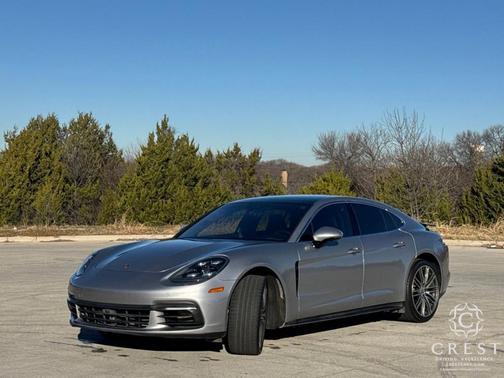 2017 Porsche Panamera 4S