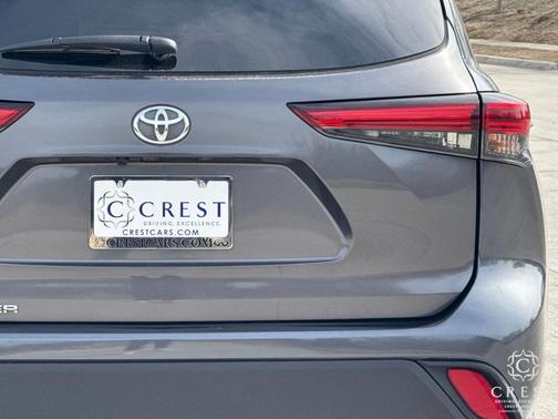 2023 Toyota Highlander 