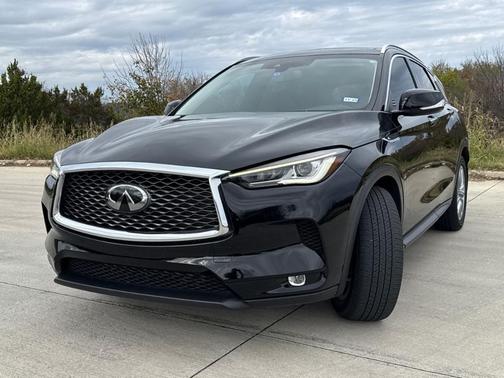 2022 INFINITI QX50 Luxe