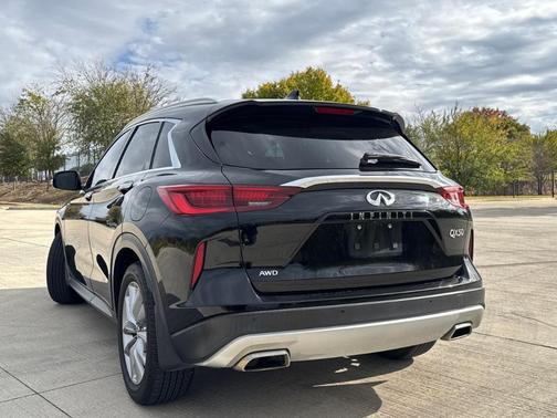 2022 INFINITI QX50 Luxe