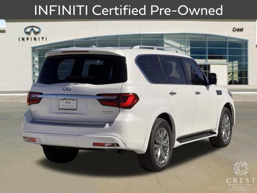 2022 INFINITI QX80 Luxe