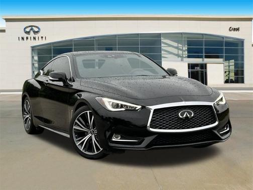 2022 INFINITI Q60 LUXE