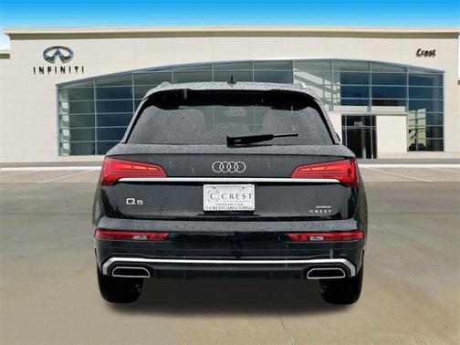 2023 Audi Q5 45 S line quattro Premium