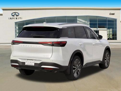 Radiant White 2027 INFINITI QX60 Luxe