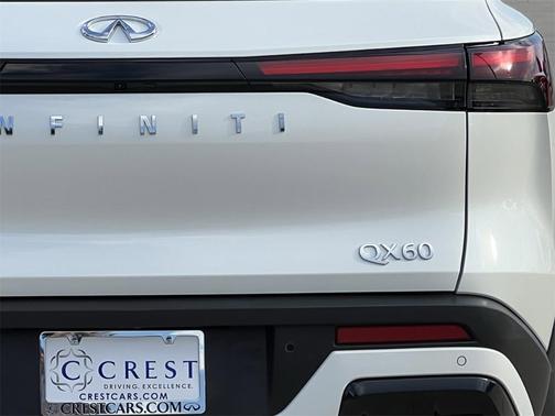 2025 INFINITI QX60 Luxe