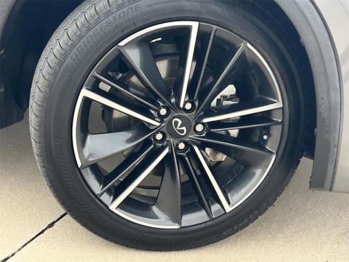 2022 INFINITI QX55 SENSORY