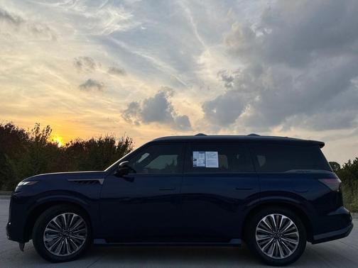 2025 INFINITI QX80 AUTOGRAPH