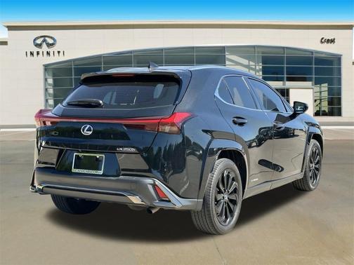 2022 Lexus UX 250h F Sport