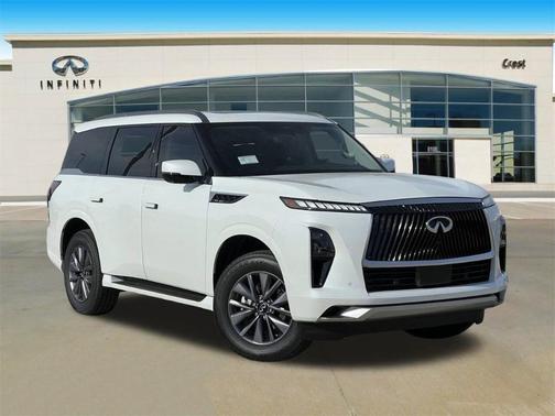 2025 INFINITI QX80 PURE