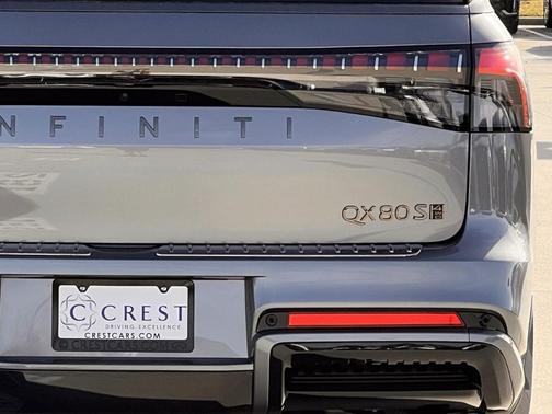 2026 INFINITI QX80 SPORT