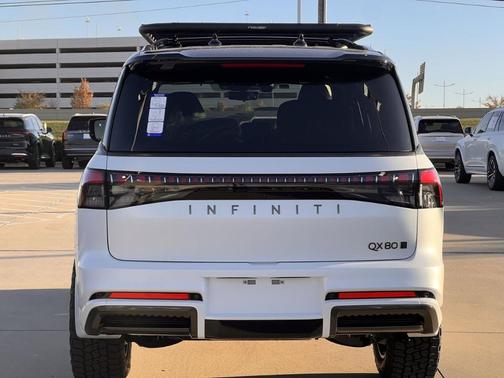 2026 INFINITI QX80 AUTOGRAPH