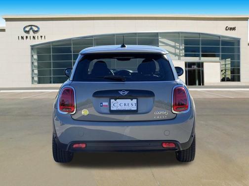 2023 MINI Hardtop Cooper