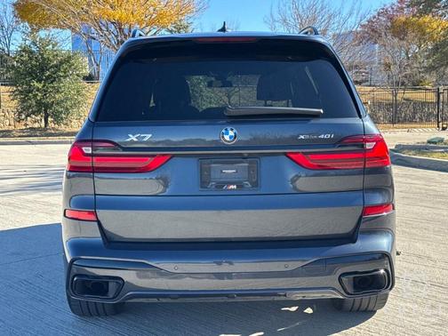 2022 BMW X7 xDrive40i