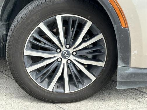 2022 INFINITI QX60 SENSORY