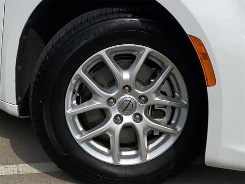 2022 Chrysler Pacifica Touring-L