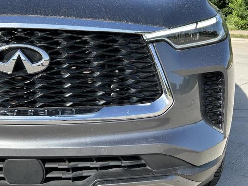 2022 INFINITI QX60 Luxe