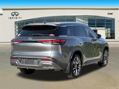 2022 INFINITI QX60 Luxe