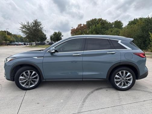 2022 INFINITI QX50 Luxe