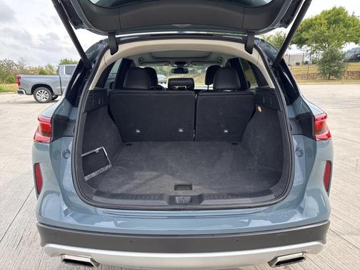 2022 INFINITI QX50 Luxe
