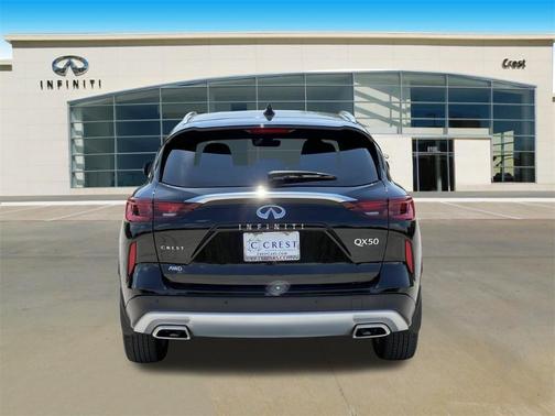 2024 INFINITI QX50 Luxe