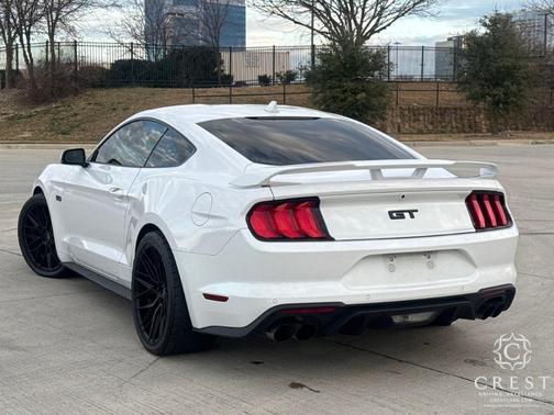 2021 Ford Mustang 