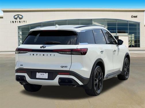 2025 INFINITI QX60 Luxe