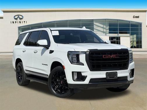 2023 GMC Yukon SLT