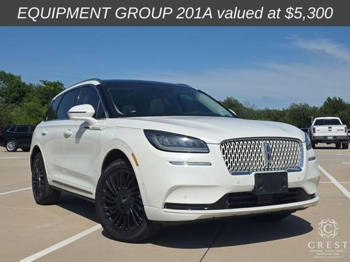 White Metallic 2022 Lincoln Corsair Reserve