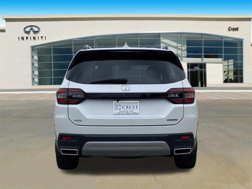 2023 Honda Pilot Touring