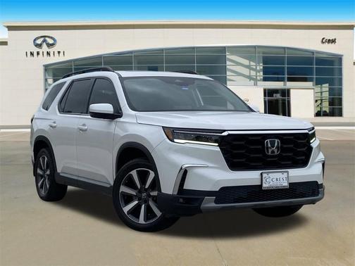 2023 Honda Pilot Touring