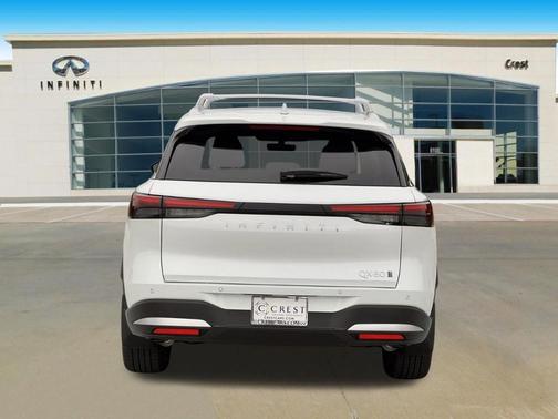 Radiant White 2027 INFINITI QX60 Luxe